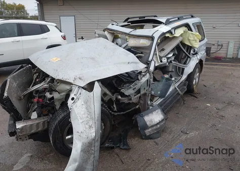 2008 Ford Escape Xlt z USA, uszkodzony, nr VIN 1FMCU93118KA97411